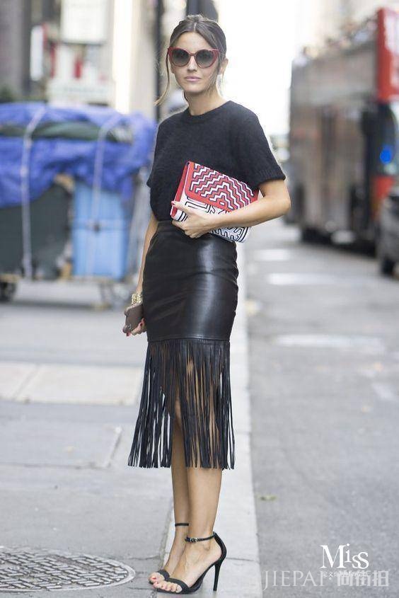 穿搭利器： 紧身裙给你越紧越致命的美感