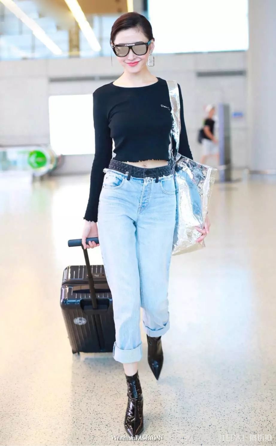 35℃高温都穿 女明星是有多爱它!