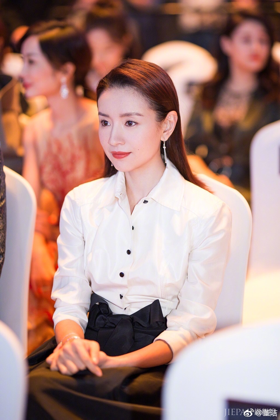 延禧攻略pk如懿传 穿越时空，你翻谁的牌子？