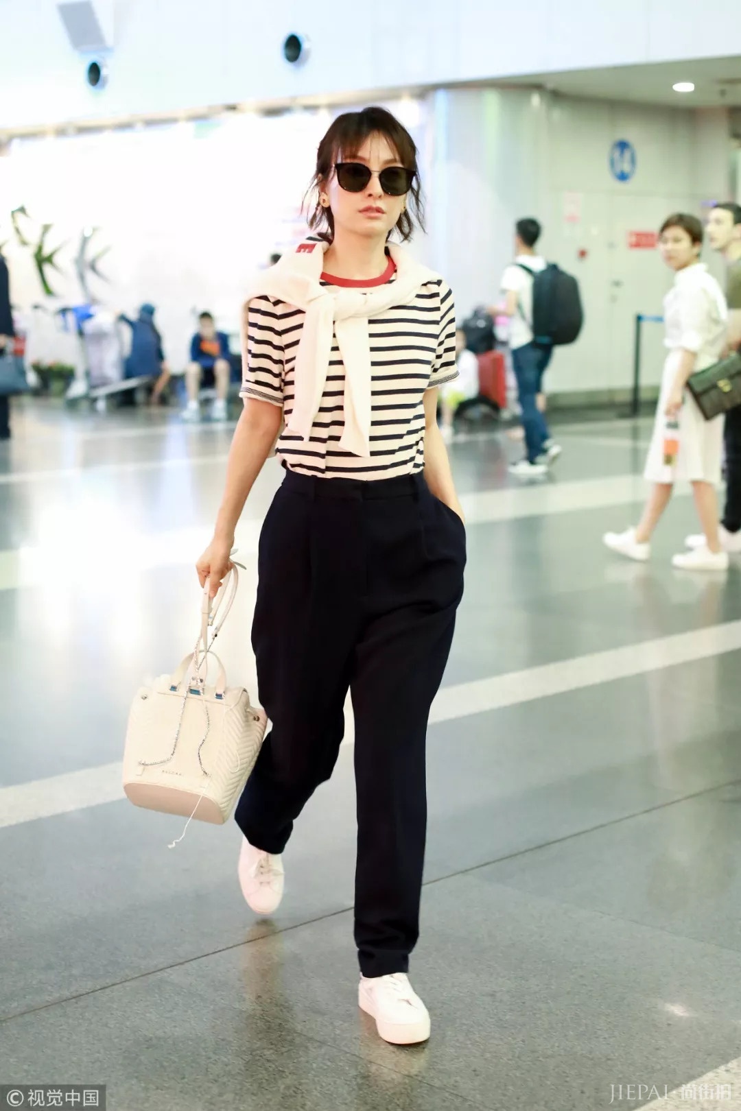 要简单，还要高级？90%的时髦人都这样穿