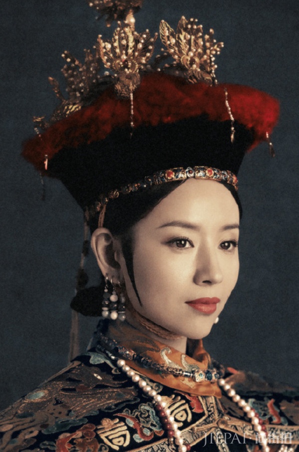 董洁的颜碾压了《如懿传》里所有妃嫔?原来少女感不是脸部饱满就能有的,还要看轮廓线够不够紧致