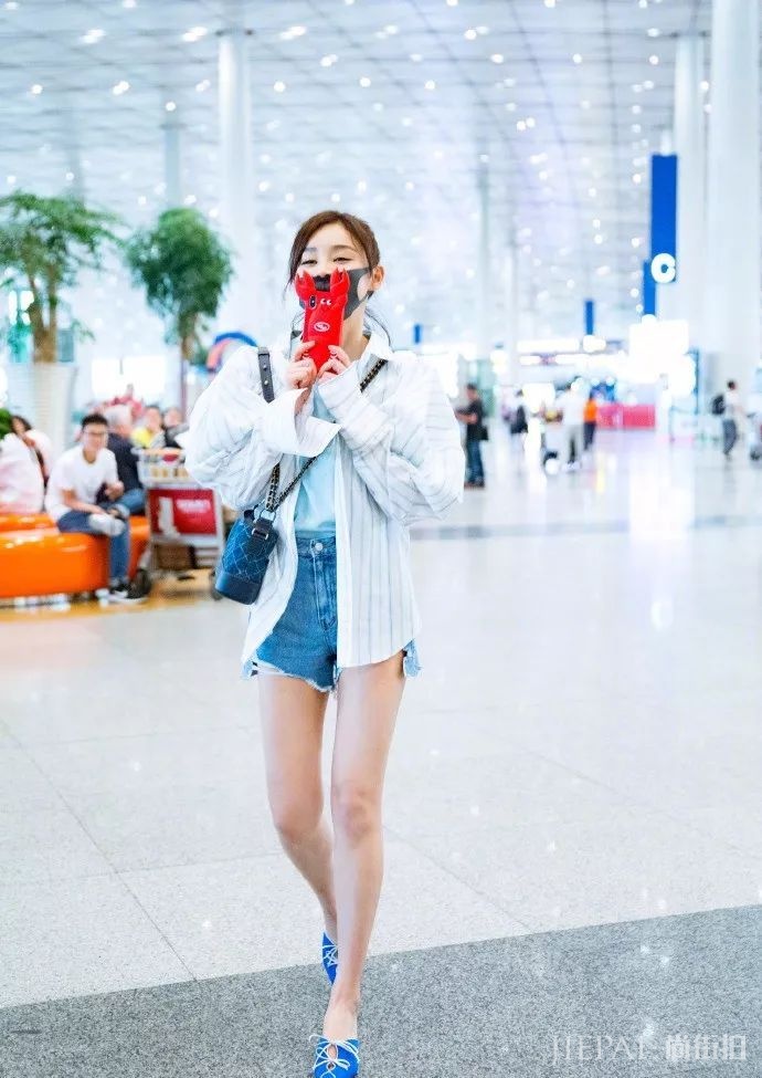 微胖姑娘快尝试这4套“显瘦”look，别盯着A字裙不放！