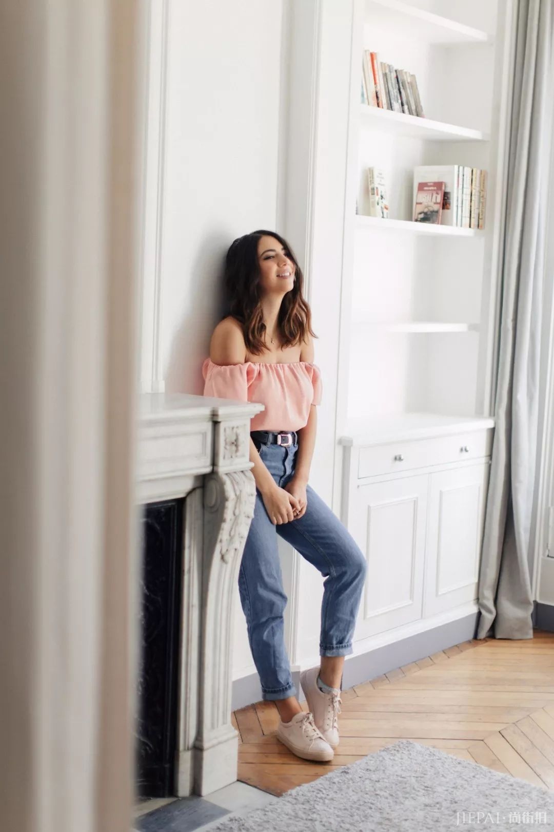 微胖姑娘快尝试这4套“显瘦”look，别盯着A字裙不放！