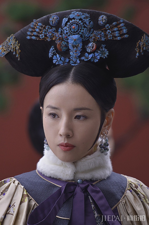 董洁的颜碾压了《如懿传》里所有妃嫔?原来少女感不是脸部饱满就能有的,还要看轮廓线够不够紧致