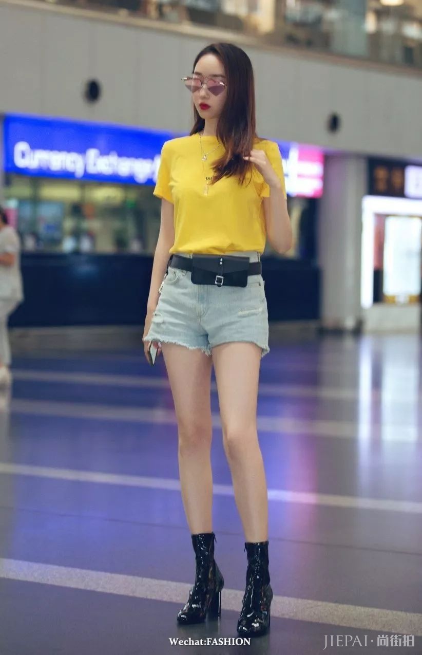 35℃高温都穿 女明星是有多爱它!