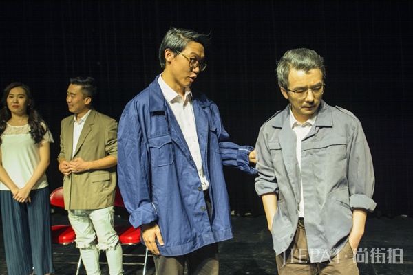 话剧《生逢灿烂》:用老故事讲述生命中最“纯粹”的价值