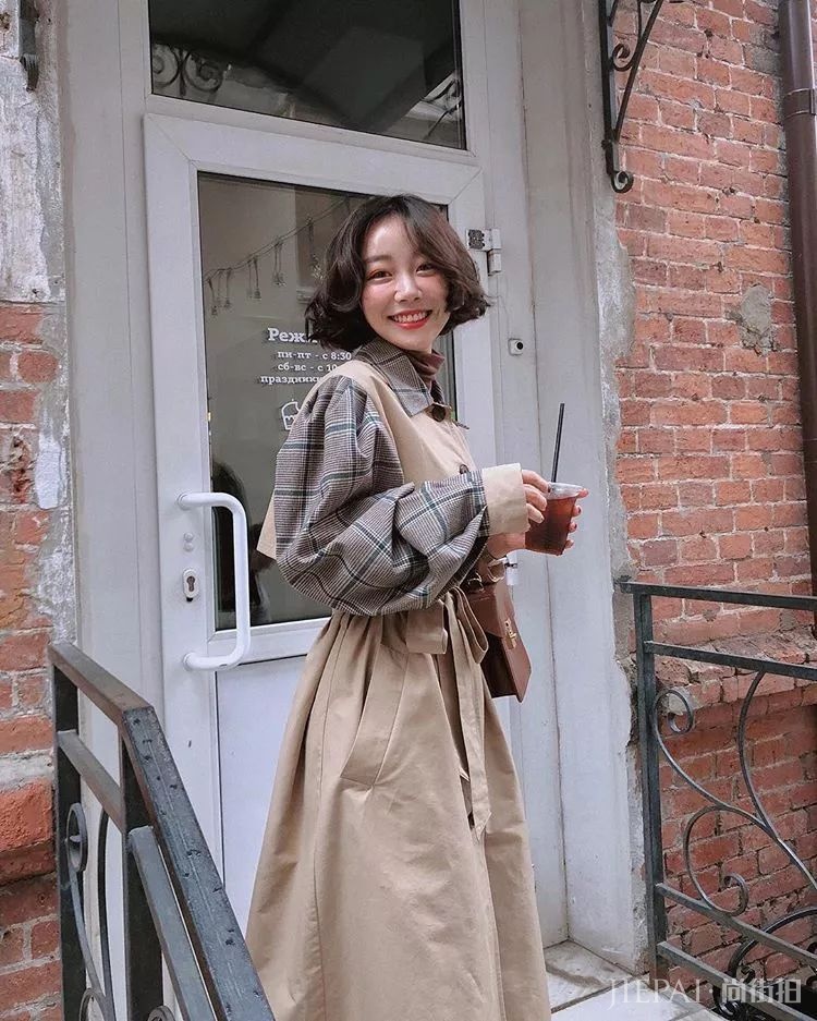 秋天怎么穿衣打扮？从国外时尚红人身上学习吧