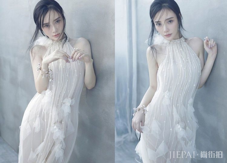 李小璐薄纱裙女人味爆棚 越来越有韵味