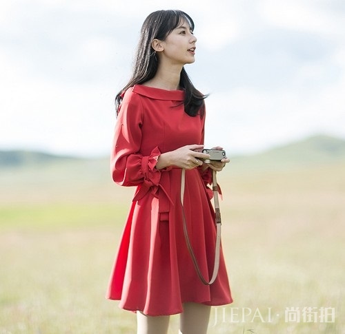 不冷不热穿什么好？秋季气质穿搭魅力十足