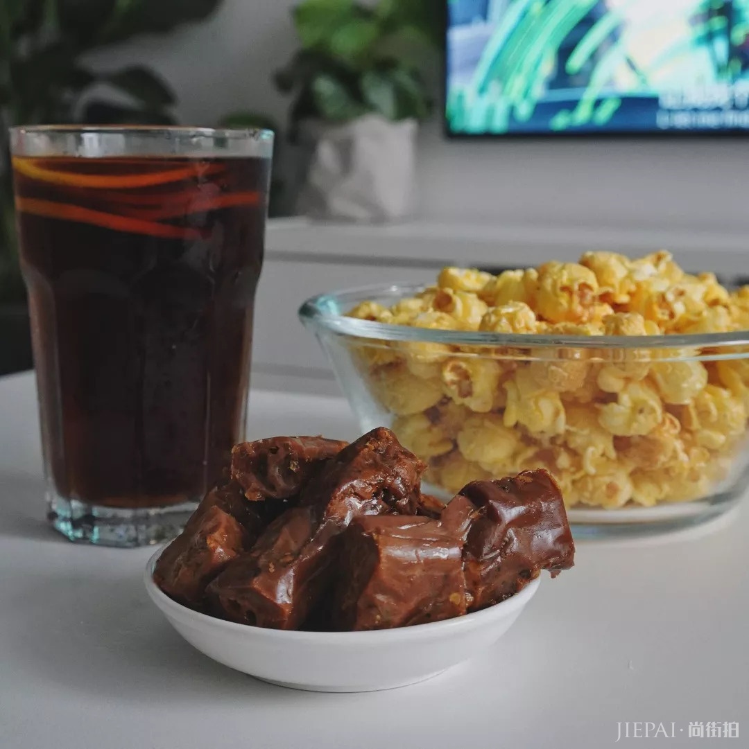 蛤?周末难道不应该宅在家做个废物?