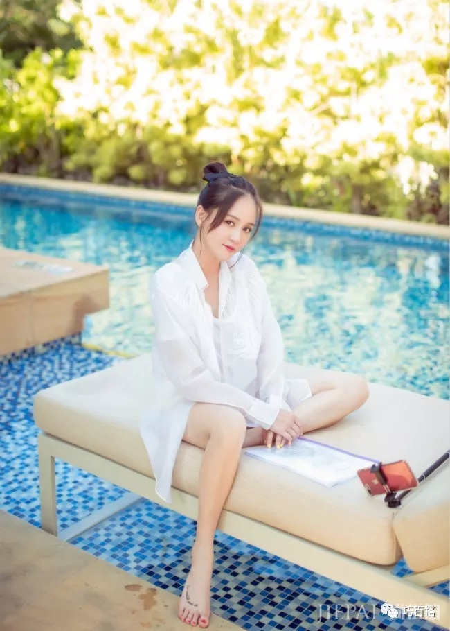 陈乔恩衣品太逆天,把39岁穿成了18岁