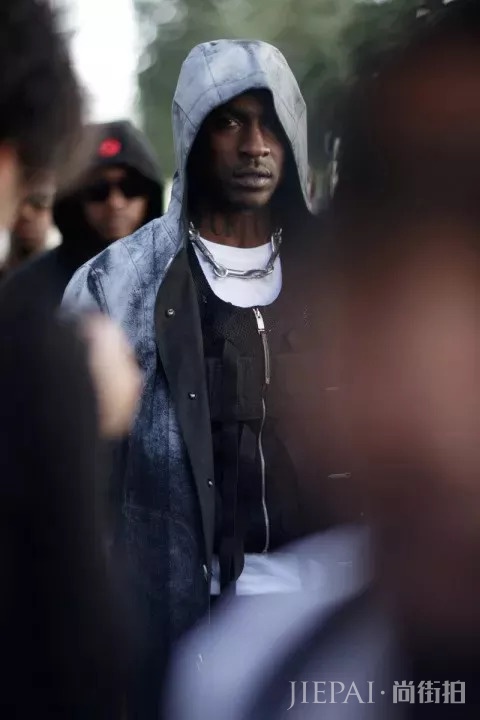 穿得时髦的第一要领,找准趋势