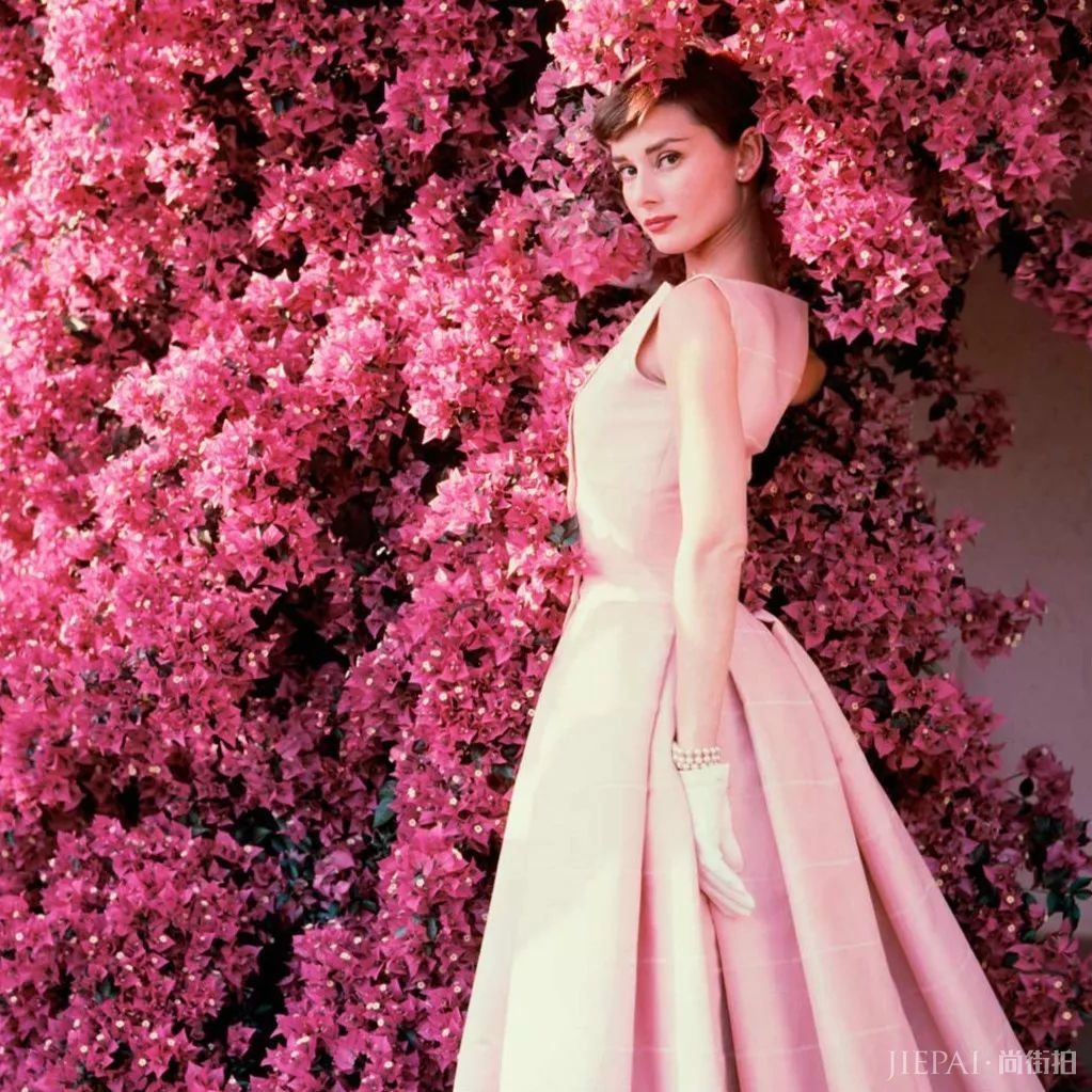 浪漫女子,都有一个粉色的回忆