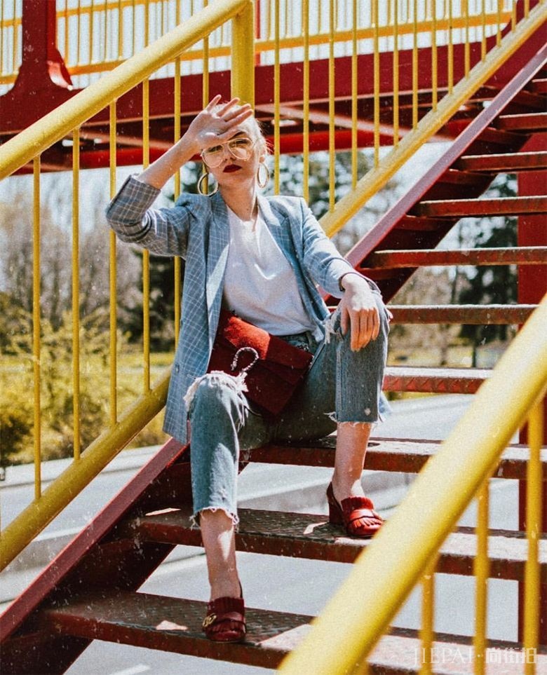 看时尚博主们今年秋季入的“西装”外套