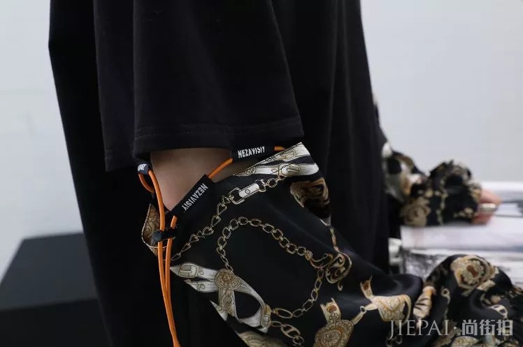 长袖T恤不好看，那是你不会穿！