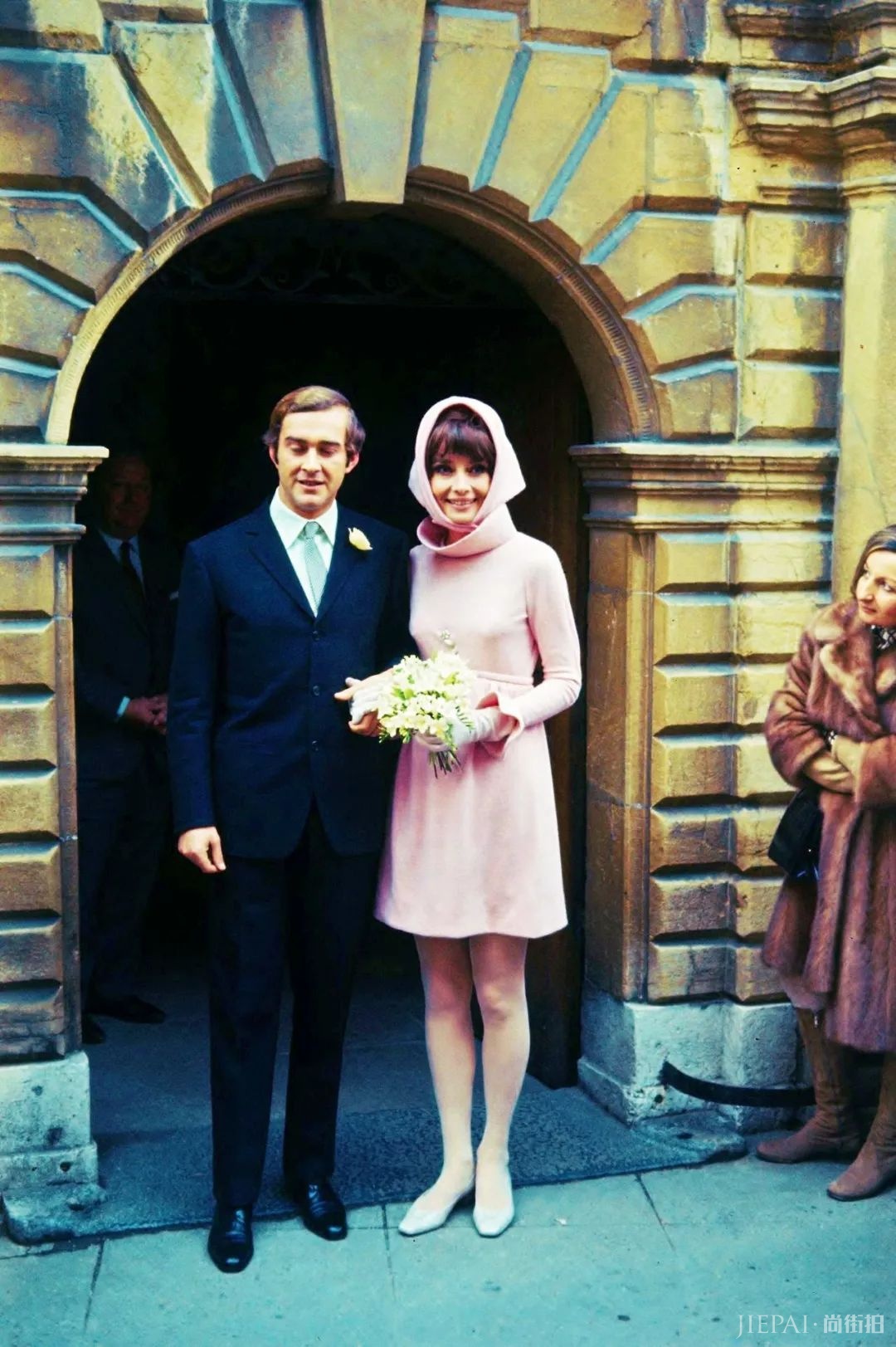 浪漫女子,都有一个粉色的回忆