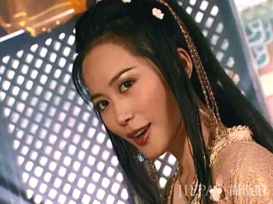 47岁俞飞鸿近照曝光  肤白貌美被赞逆生长