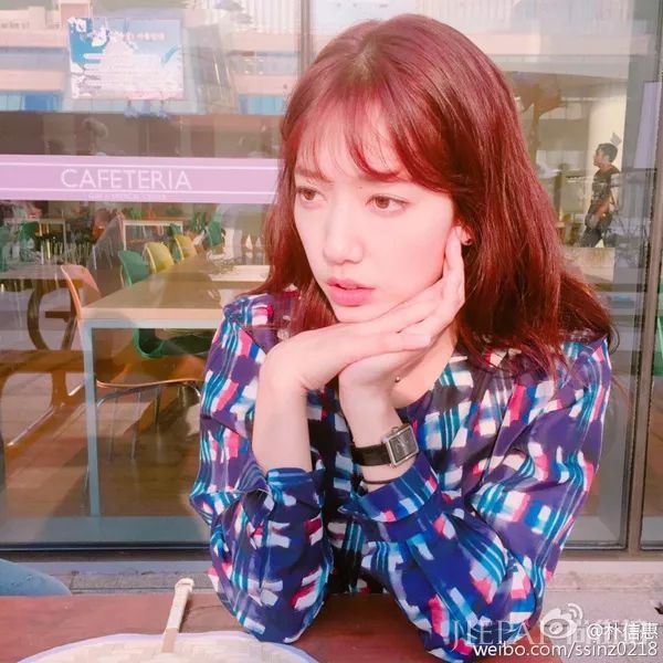 2018流行发型，秋季换这款卷发美到爆！