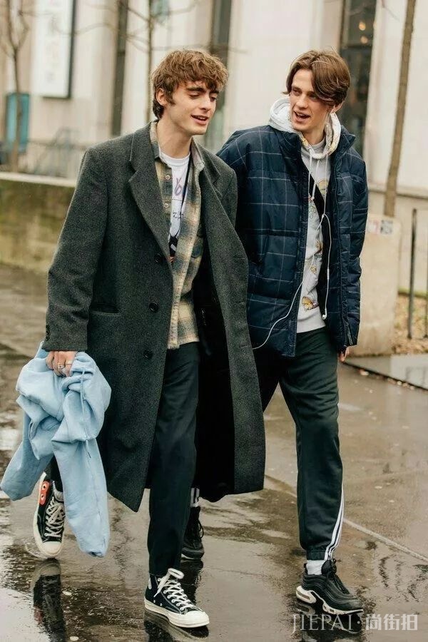 欧美潮男街拍 外套要够大才能够有型