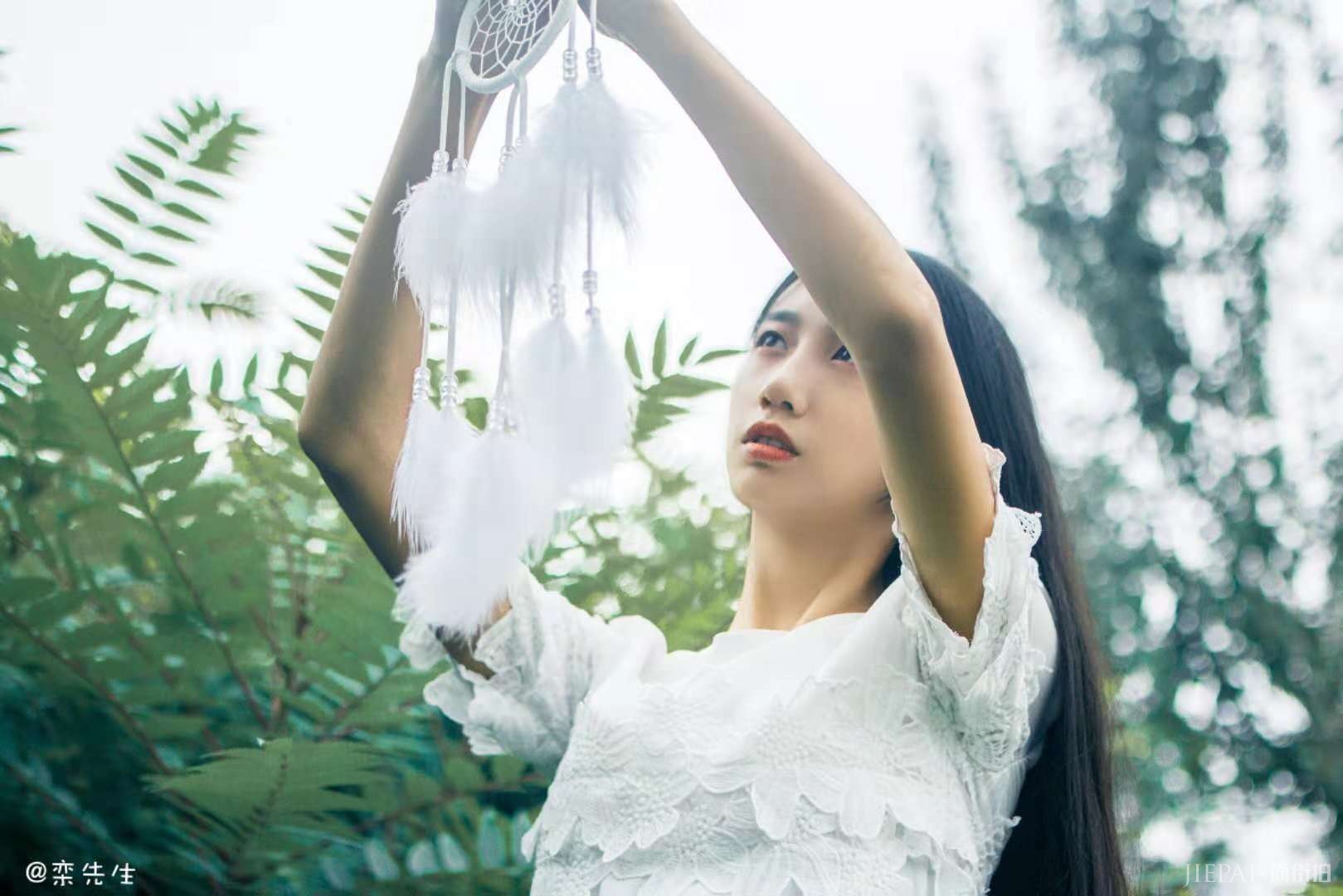 狐友国民校花杨雯：文能唱歌秀才艺，武能下场打篮球