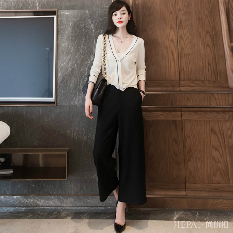 呢大衣+阔腿裤才是真时髦，今年最火的五种搭配