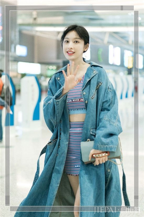 张俪为博眼球拼了！大冷天也要露腰秀腿！