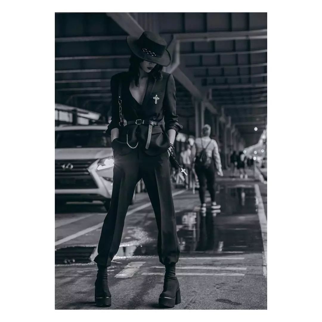 帅得连男生都羞愧!这些小姐姐们比高潮脸更有料!