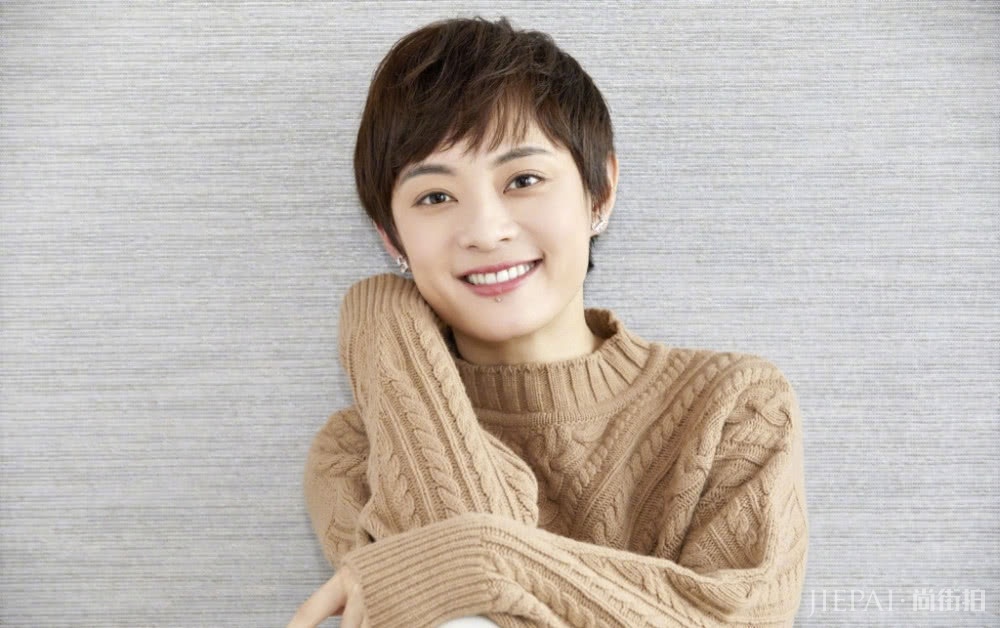 孙俪剪短发减龄10岁,原来短发那么减龄