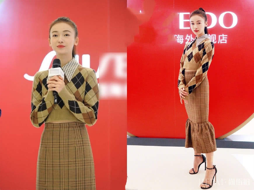 吴谨言终于找对“发际线”,高马尾加上小绒毛,魏姐嫩成学姐了