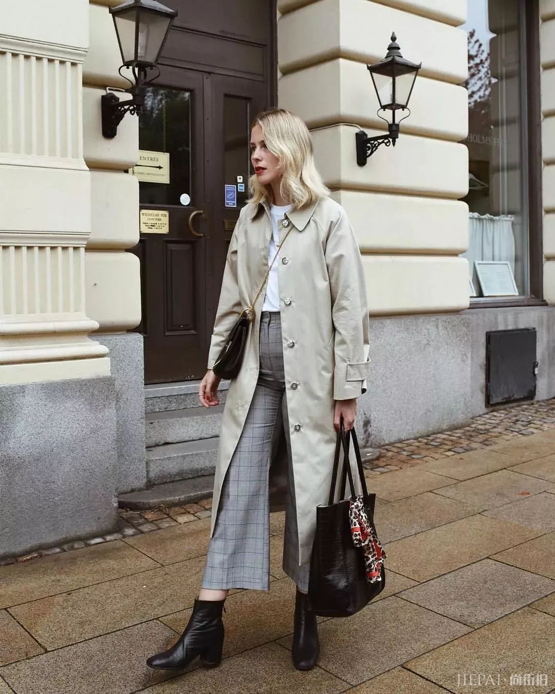 外套里面怎么穿?来看看这5款内搭吧 包你满意!