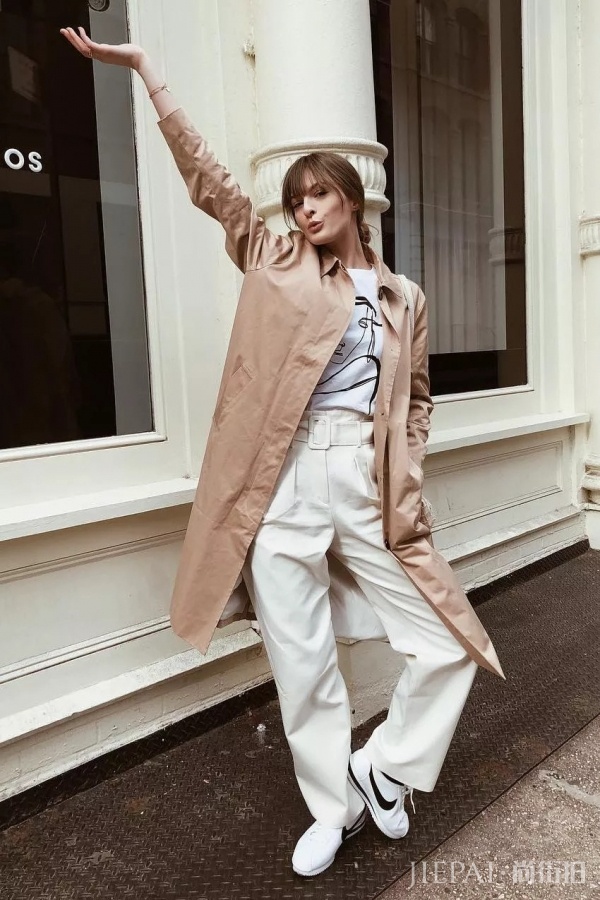 女生秋冬穿什么裤子好看?秋冬应该穿上一条这样的裤子