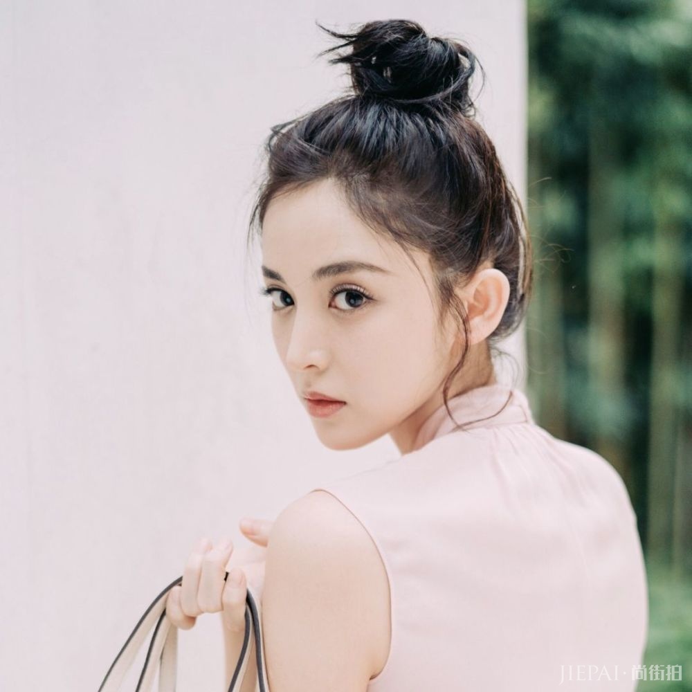 丸子头好看要满足这两个条件！难怪热巴和娜扎适合