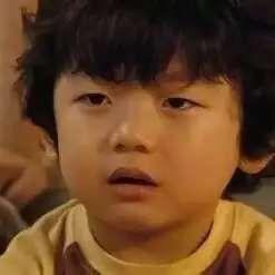 女生光头是种什么体验？从光头长到头发可以见人需要多久？