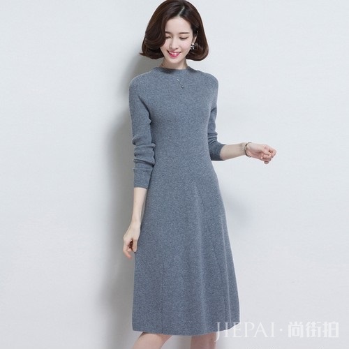 秋季连衣裙这样搭配 人美衣也美