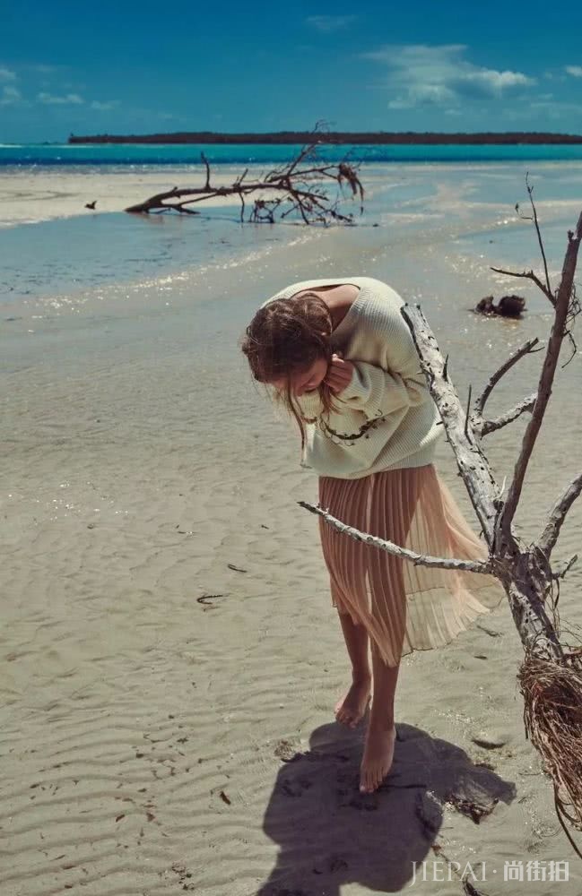 你的手机屏保也该换上“秋装”了，最美的都在这里