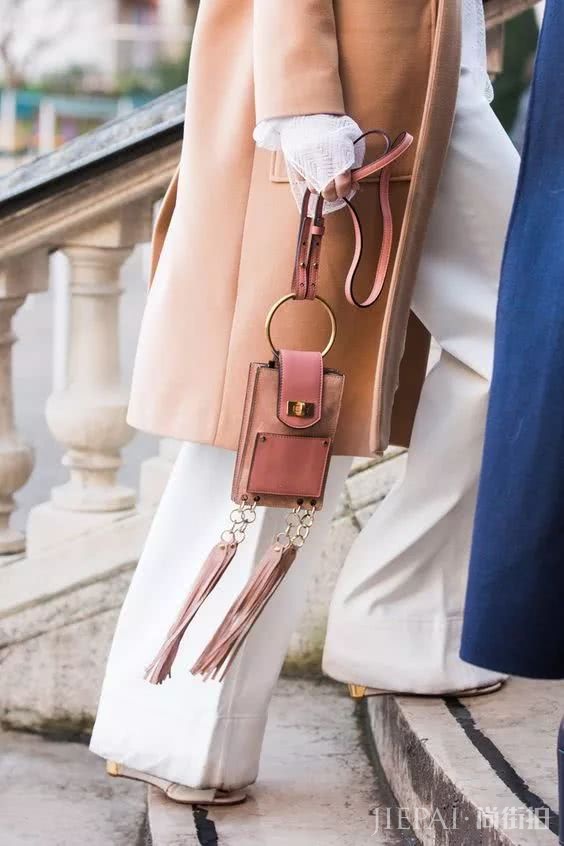 2018秋冬越来越流行小包包