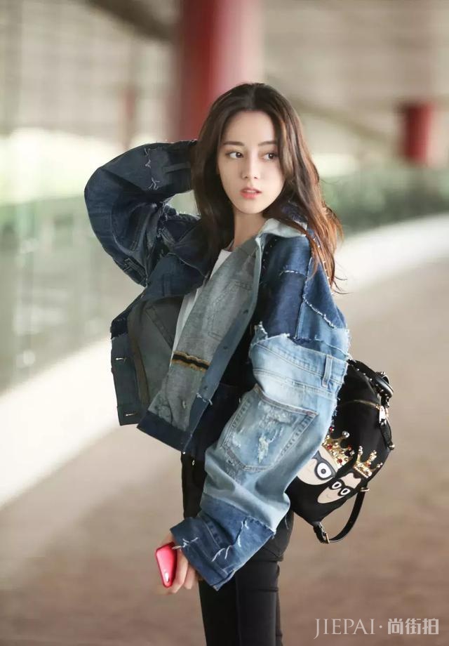 雪花、破洞、明线……牛仔外套还有这么多搭法,真讲究!