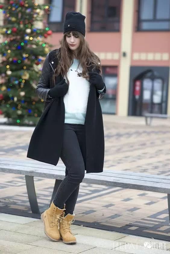 马丁靴这样穿 才能搭出存在感