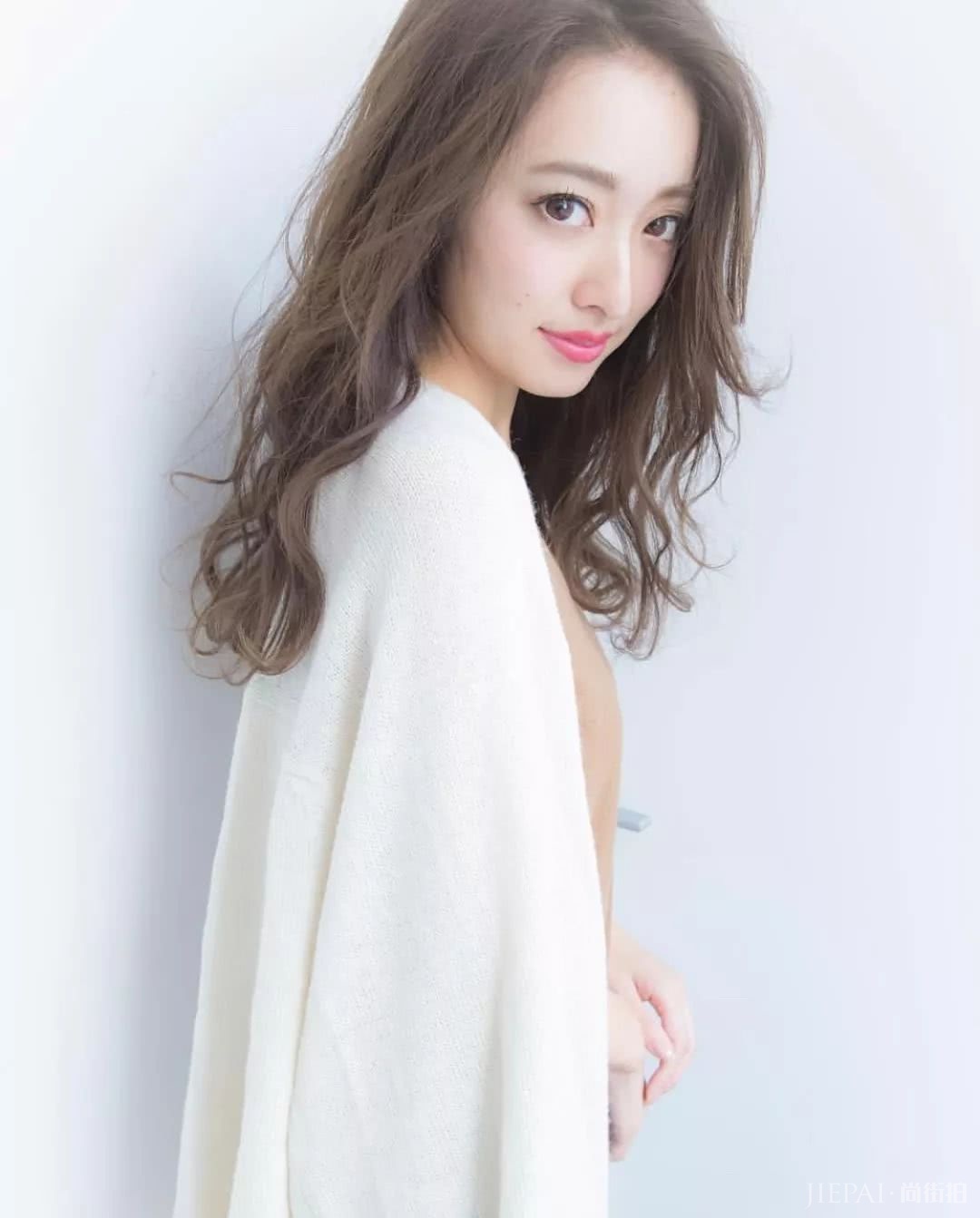 奶茶棕是什么神仙发色!看起来也太太太美了吧!