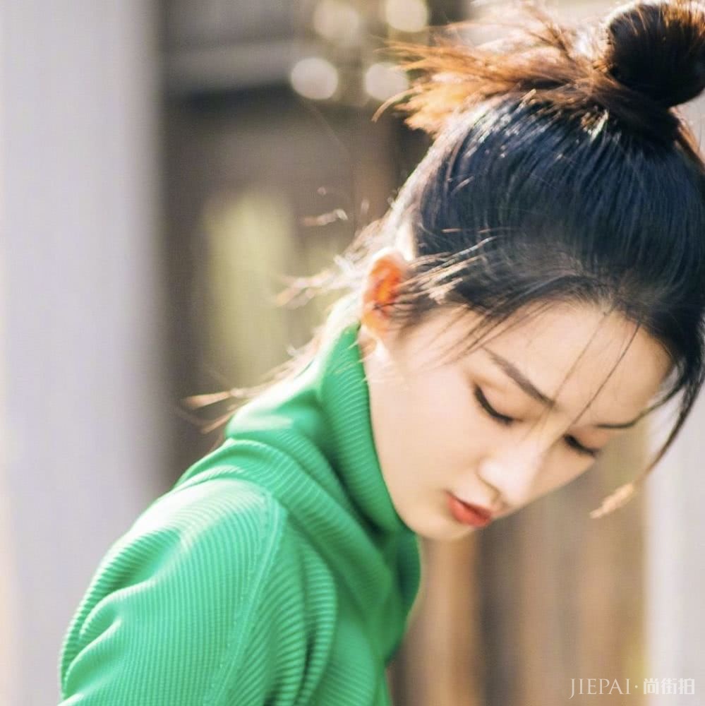 丸子头好看要满足这两个条件！难怪热巴和娜扎适合