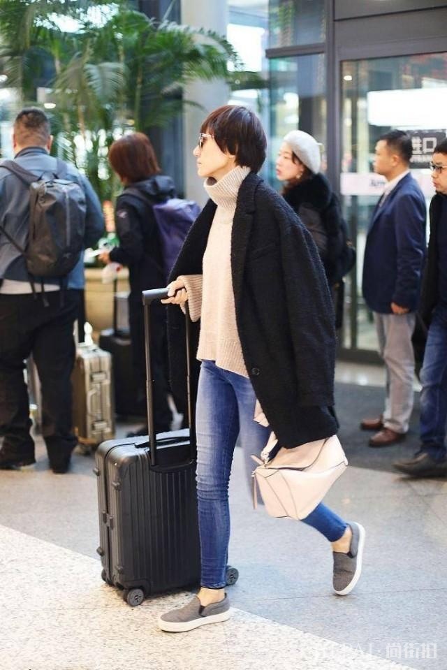 袁泉剪波波头少女感开挂,秒变18岁少女,这样的短发你想剪吗