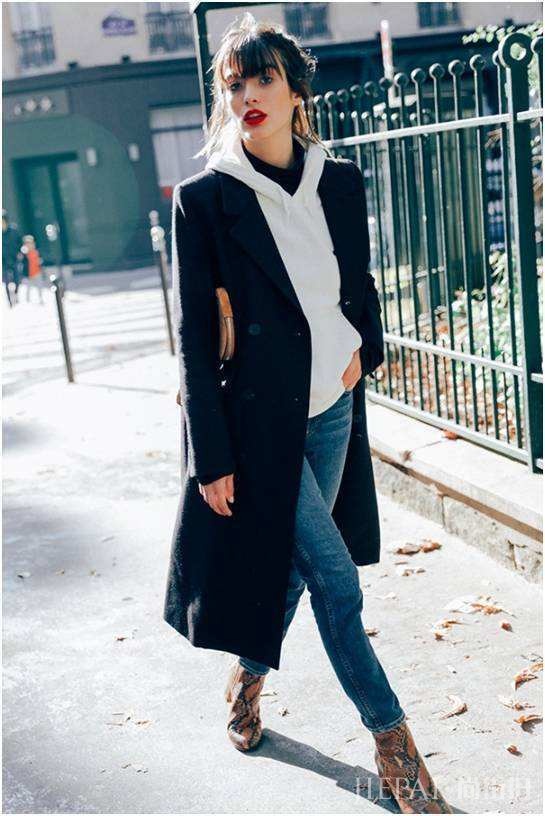 大衣里面再搭配这5款单品,秋冬季节让你轻松穿出时髦感
