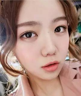 韩系妆容教程 打造不一样的你