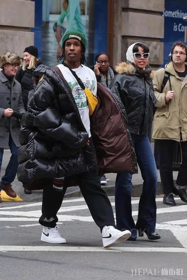 欧美潮男街拍 外套要够大才能够有型