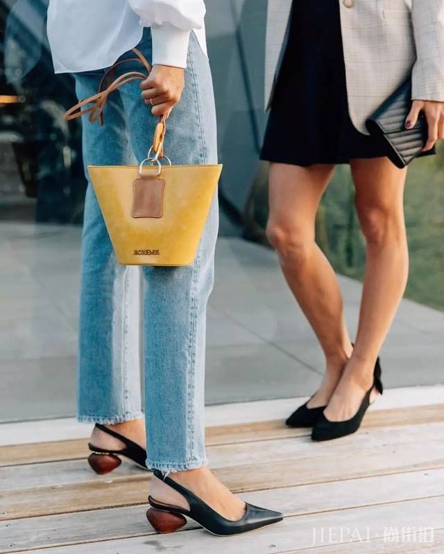 初秋凹造型，有这 4 条牛仔裤稳赢！