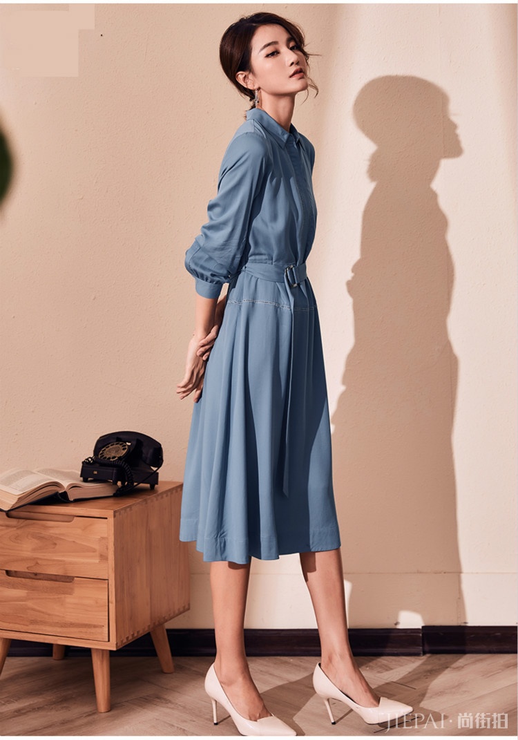 40岁女人选卫衣容易显老!试试这3种方法大气又有精神,满满女人味