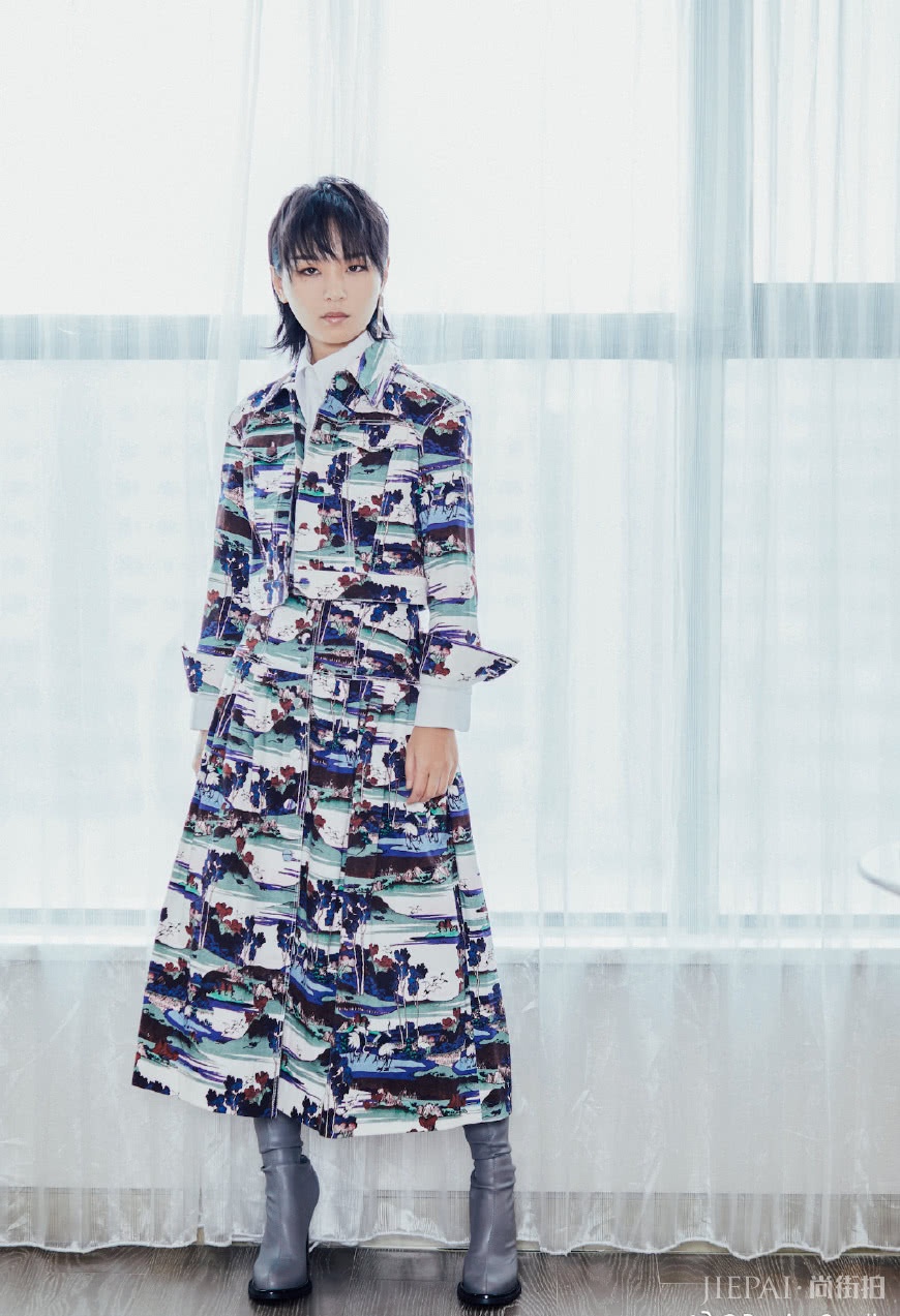 周笔畅新造型曝光,少女感十足,告别以前土土的造型