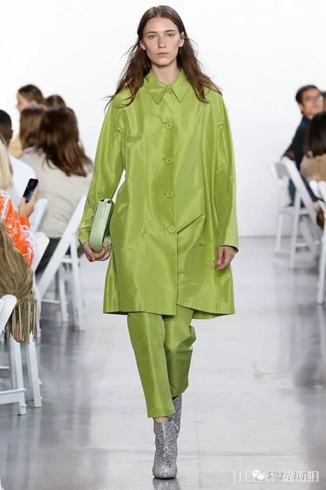 2019春夏时尚用什么攻占?看看这5个流行色就够了