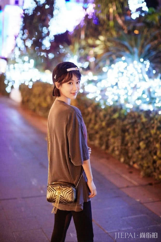 杨紫也太拼，为进军影视圈瘦成“排骨精”，你喜欢瘦下来的她吗？