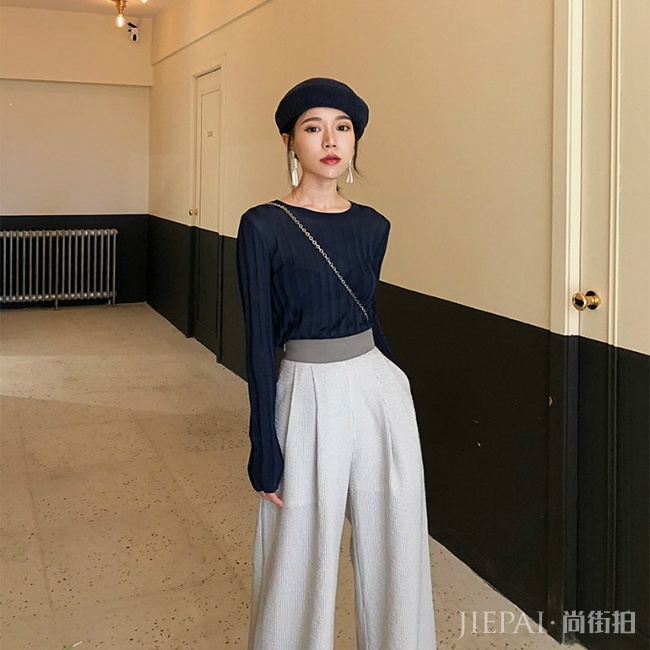 复古打底衫来袭，爱上法式浪漫美感
